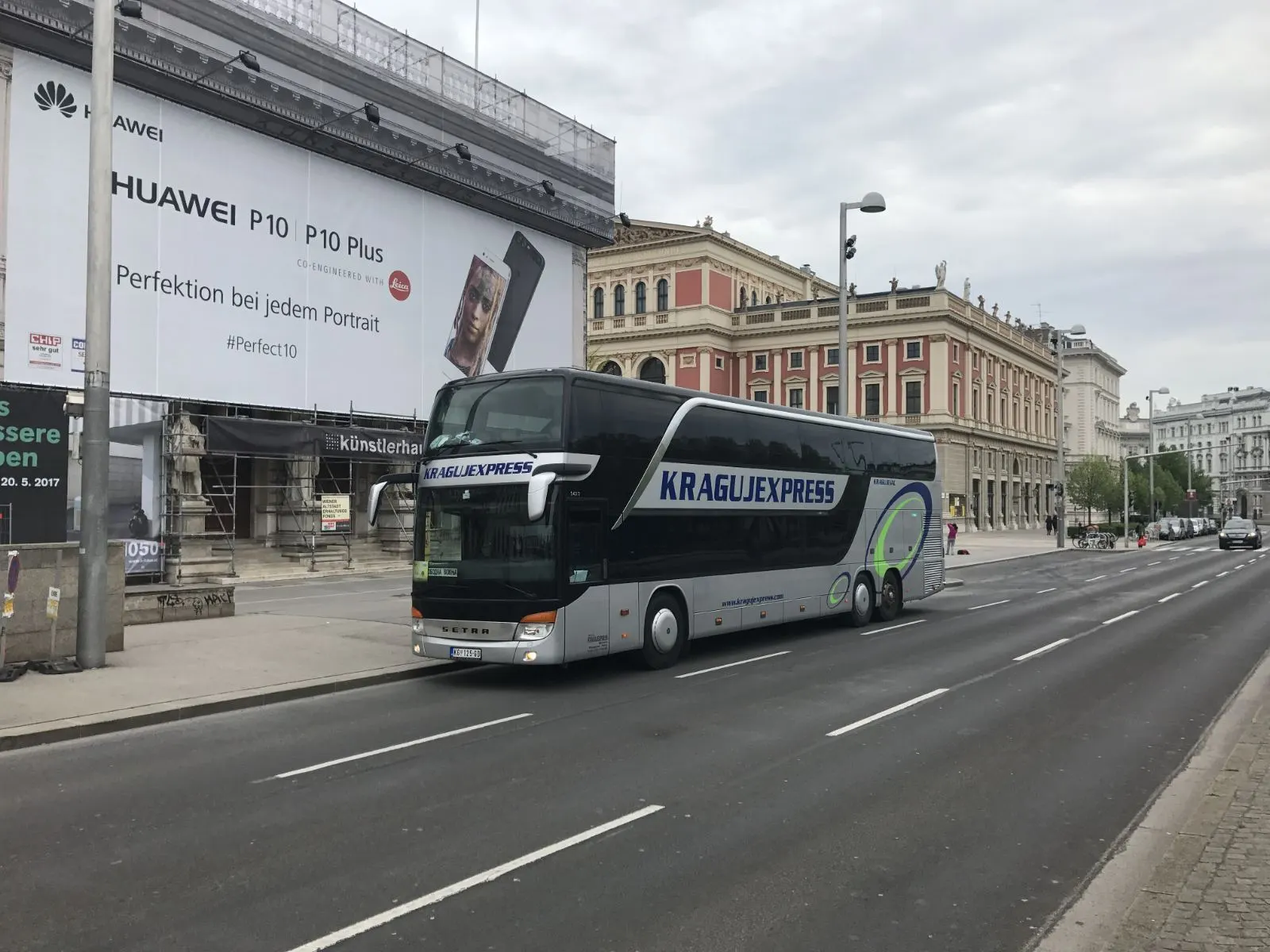 Kragujexpress autobusi